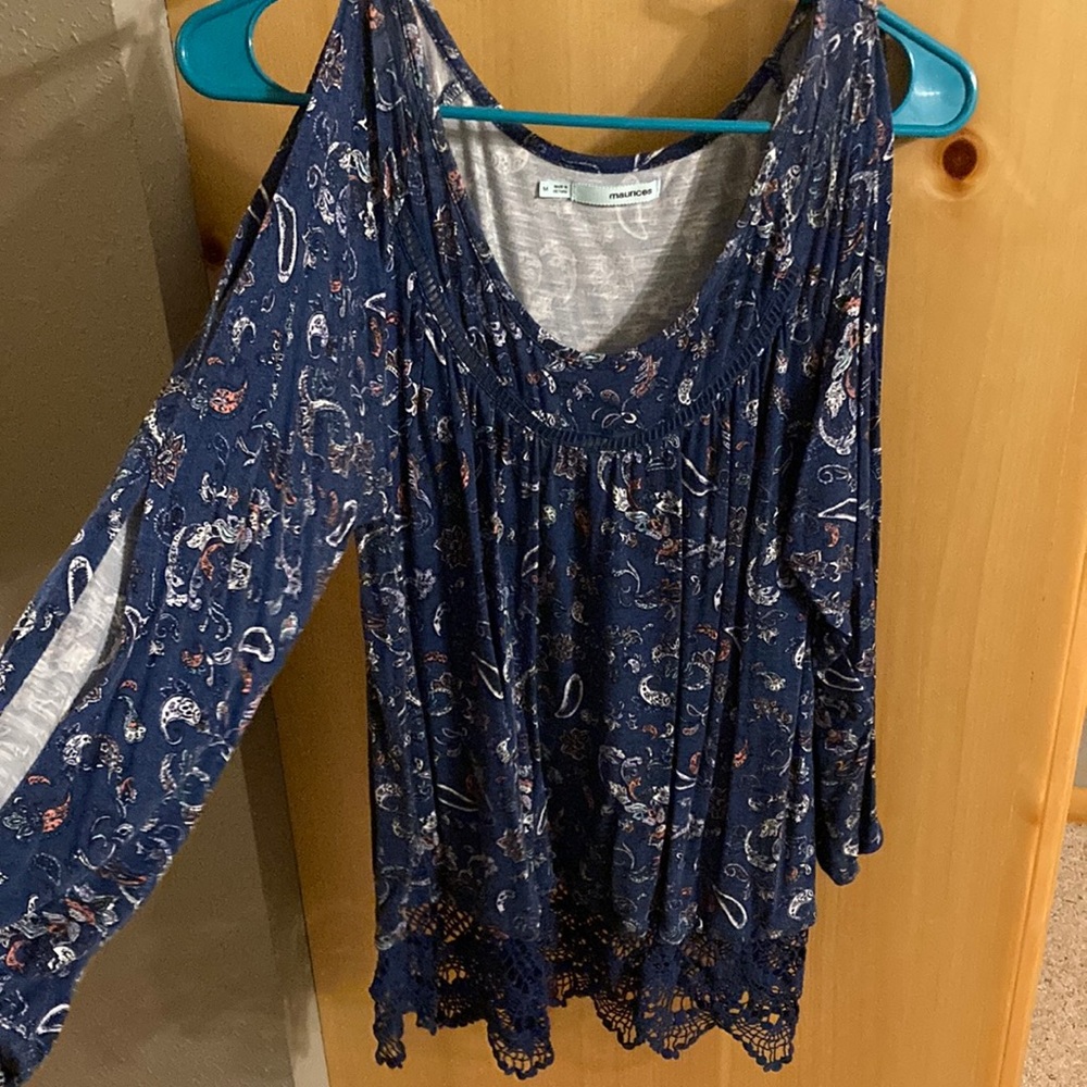 Cold-Shoulder Henley Print